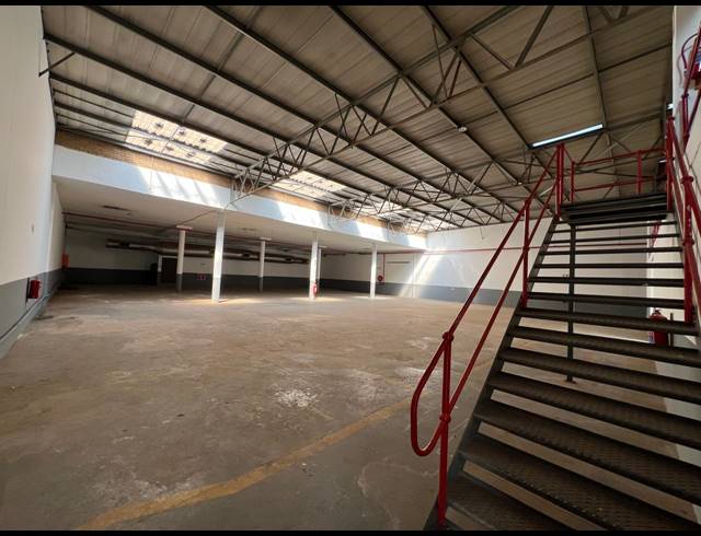 1,153M² WAREHOUSE TO LET IN STRIJDOMPARK